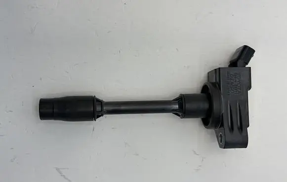 High voltage ignition coil