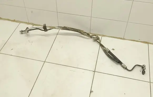Peugeot 308 Power steering hose/pipe/line 9683906680