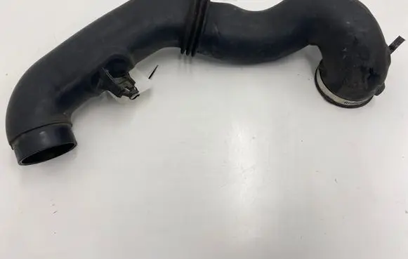 Subaru Forester SH Air intake hose/pipe A12AG05