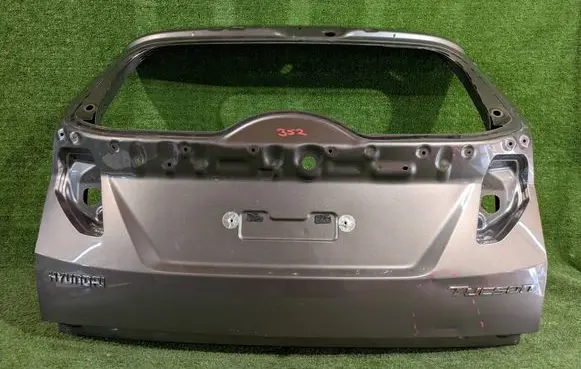 Hyundai Tucson IV NX4 Truck tailgate
