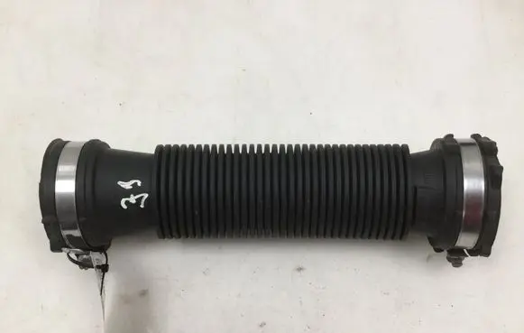 Nissan Note (E11) Air intake duct part 8200721179