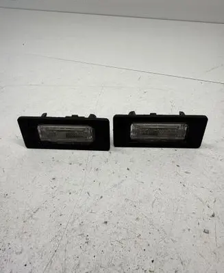 Audi A5 8T 8F Number plate light 8T0943021