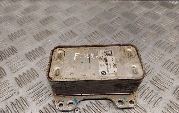 BMW X1 F48 F49 Oil filter mounting bracket 7640013
