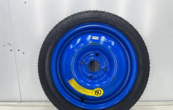Mitsubishi Colt R15 spare wheel 