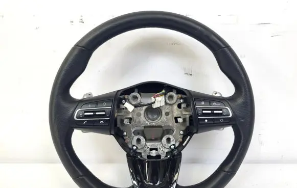 KIA Stinger Steering wheel