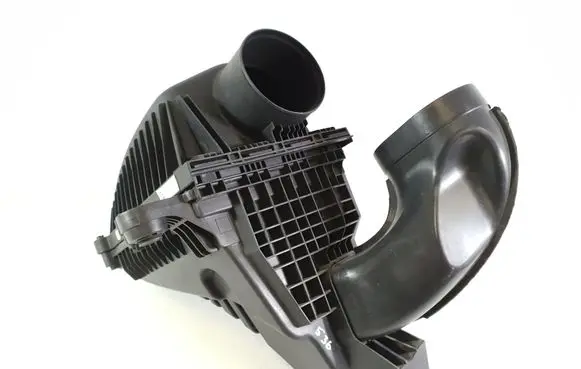 Jeep Grand Cherokee WL Air filter box 68376820AC