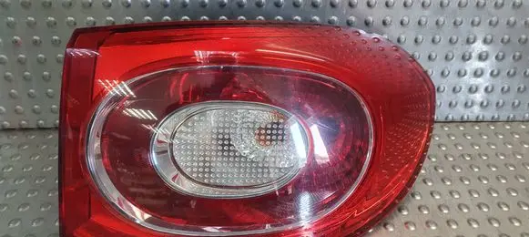 Volkswagen Tiguan Rear/tail lights S27698730 5N0945096H