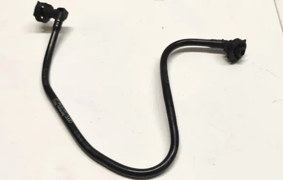 Audi Q7 4M Engine coolant pipe/hose 4M0121081AQ