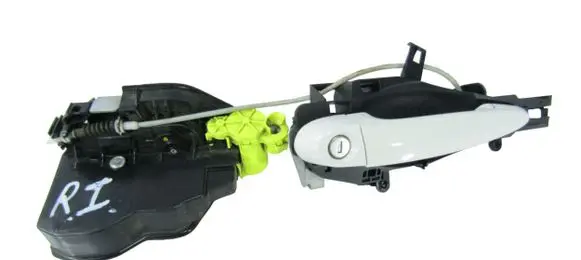 BMW X3 F25 Front door lock 51217202144 7202144