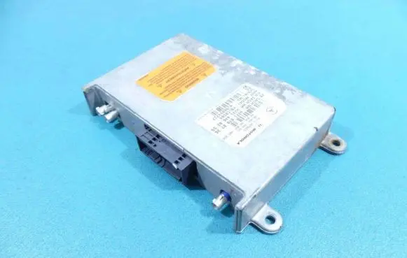 Mercedes-Benz R W251 Central body control module A2218708726 IMPRK913062