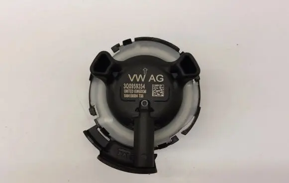 Volkswagen PASSAT B8 Airbag deployment crash/impact sensor 3Q0959354