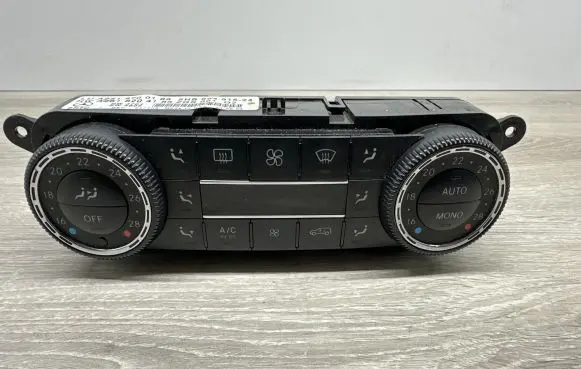 Mercedes-Benz GL X164 Climate control unit A2518700189 A2518204189 5HB96491524