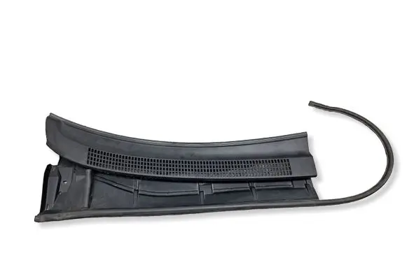 Toyota Avensis T270 Windshield trim 5570805140 5338305050 5570805120