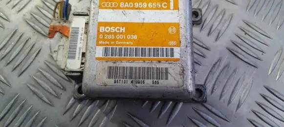 Audi A4 S4 B5 8D Airbag control unit/module 8a0959655c 0285001038