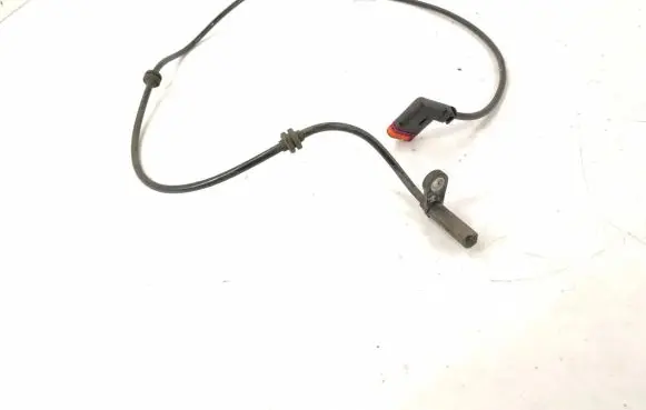 Mercedes-Benz C W204 ABS rear brake sensor 2045400317 A2045400317