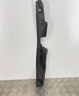 BMW 1 F40 Fender end trim 7450919 18331210 BBP229301