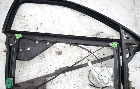 Audi A3 S3 8L Front door window/glass frame 8l3837842