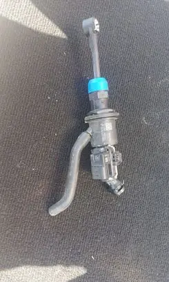 Renault Clio V Clutch slave cylinder 306107761R