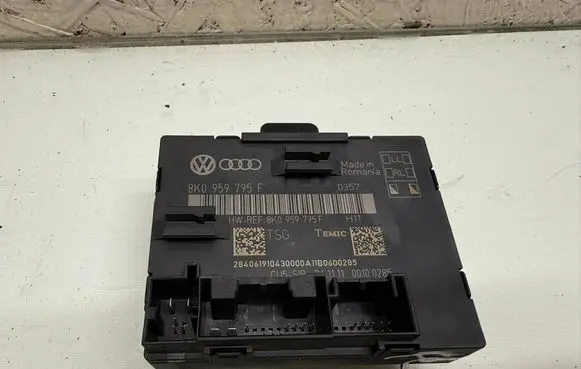 Audi Q5 SQ5 Door control unit/module 8K0959795F