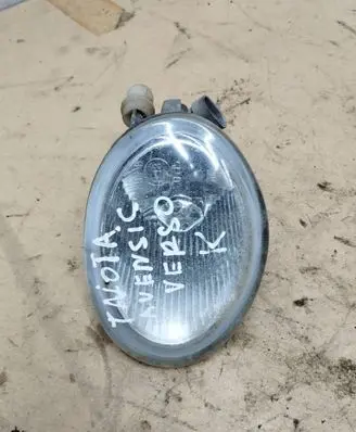 Toyota Avensis Verso Front fog light 4513356