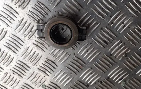 Volkswagen I LT Slave cylinder release bearing 