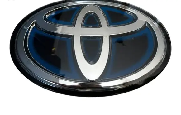 Toyota Corolla E210 E21 Manufacturer badge logo/emblem 5314102130