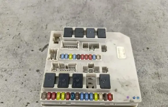 Renault Clio III Other control units/modules 356231E