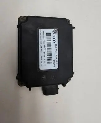 Audi Q7 4L Other control units/modules 8K0907410 JCI1451556