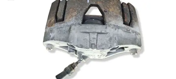 Volvo XC90 Front brake caliper 30657303