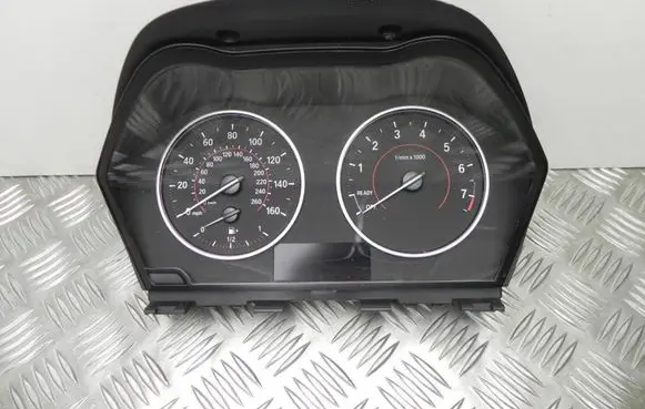 BMW 2 F22 F23 Speedometer (instrument cluster) 9365972 B1069