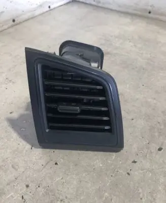 Volkswagen Transporter - Caravelle T6 Dashboard side air vent grill/cover trim 7E1819204G