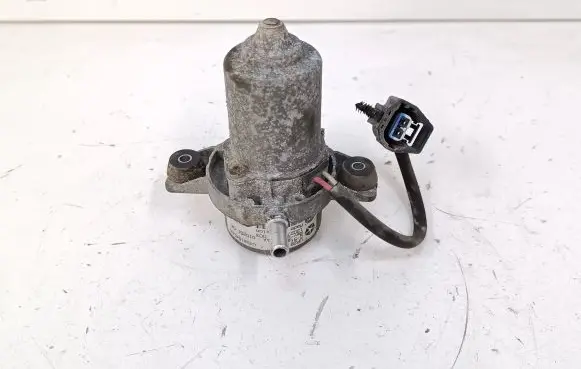 Dodge Grand Caravan Vacuum pump 04581541AA