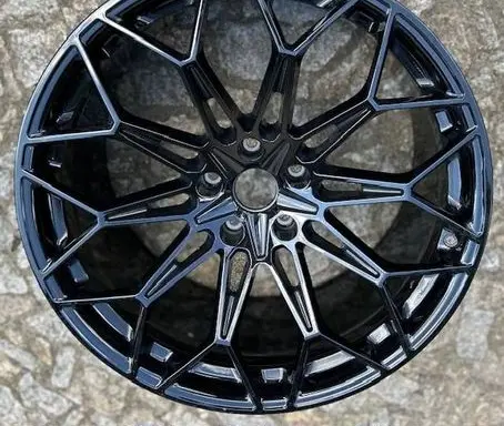 Lamborghini LP 640-4 R21 alloy rim 4LA601017J