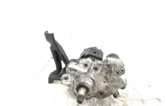 Audi A4 S4 B7 8E 8H Fuel injection high pressure pump 0445010125 059130755JB00