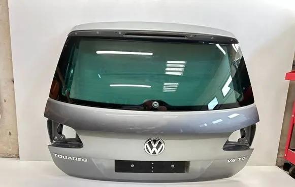 Volkswagen Touareg II Tailgate/trunk/boot lid