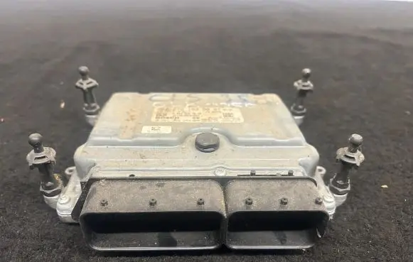 Mercedes-Benz CLK A209 C209 Engine control unit/module A0034467640 A2721536091 0261209284