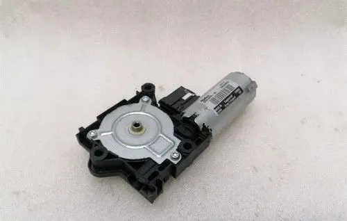 BMW iX3 G08 Folding roof motor 10028482B