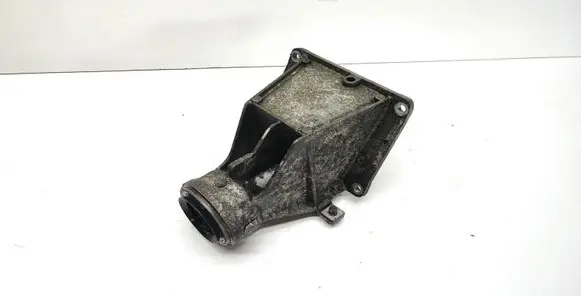 BMW X3 E83 Engine mounting bracket 7516067