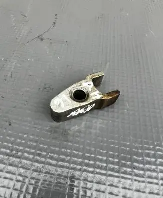 KIA Sportage Fuel Injector clamp holder
