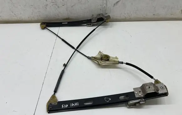 Seat Leon (5F) Front door electric window regulator