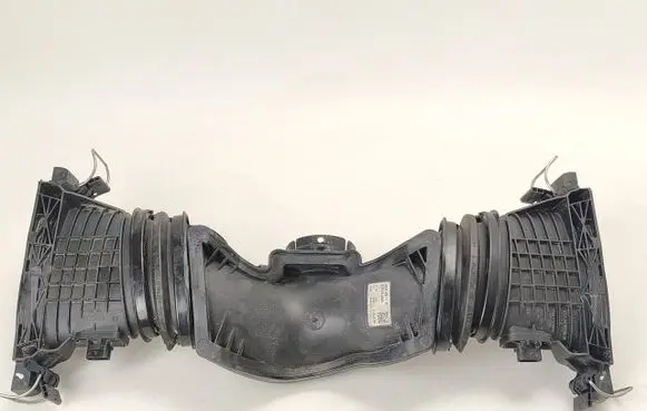 Mercedes-Benz E W212 Air intake duct part A6420901742 260707HR1628 6420900048