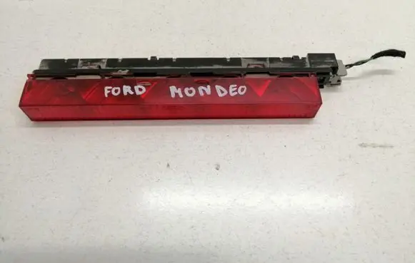 Ford Mondeo Mk III Third/center stoplight 1S7113A613