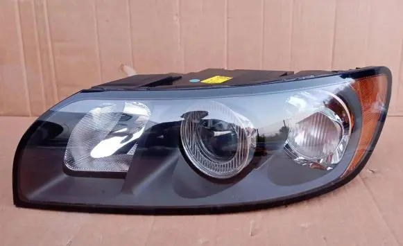 Volvo S40 Headlight/headlamp 30678898 0301198201