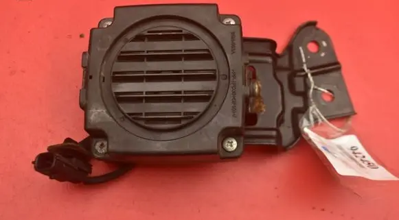 Nissan Leaf I (ZE0) Horn signal 281HO-3NF1A