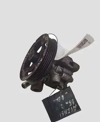 Toyota Avensis T250 Power steering pump