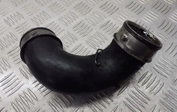 Mercedes-Benz C W203 Intercooler hose/pipe A6461538179