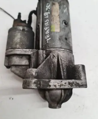 Renault Trafic II (X83) Starter motor 7700116260C D7R44