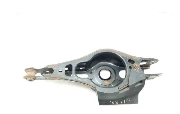 Toyota RAV 4 (XA50) Rear control arm