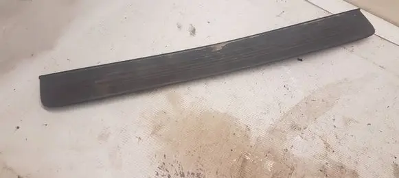 Toyota Prius (XW20) Front sill trim cover 6791163010