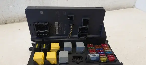 Mercedes-Benz Sprinter W906 SAM control unit A9069006303 A9069017501 A9069024301